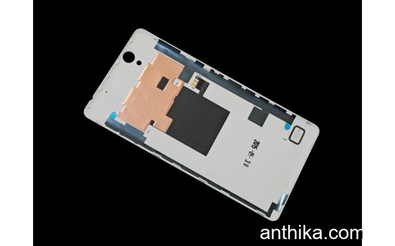 Sony Xperia C4 Kapak Pil Kapağı Arka Kapak Beyaz
