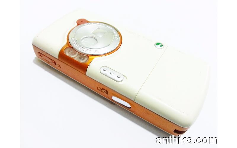 Sony Ericsson W800 Kapak Tuş Kasa Orjinal Kalitesinde Full Housing