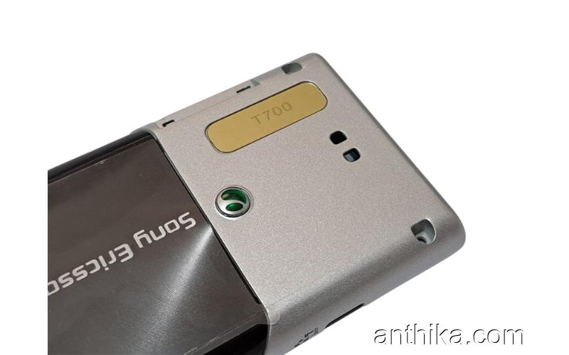 Sony Ericsson T700 T700i Kapak Kasa Tuş High Quality Full Housing Silver