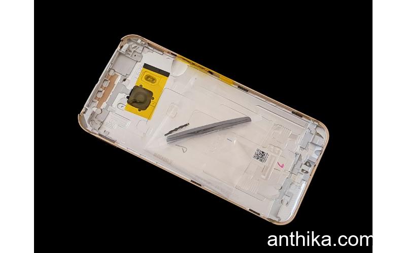 Htc One M9 Kapak Kasa